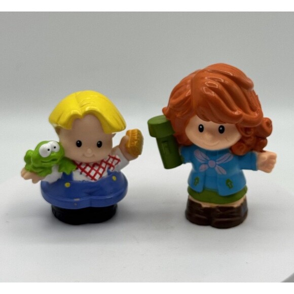 Fisher Price Little People EDDIE with FROG Blonde Hair Aunt Zoey Red Hair - Picture 1 of 7